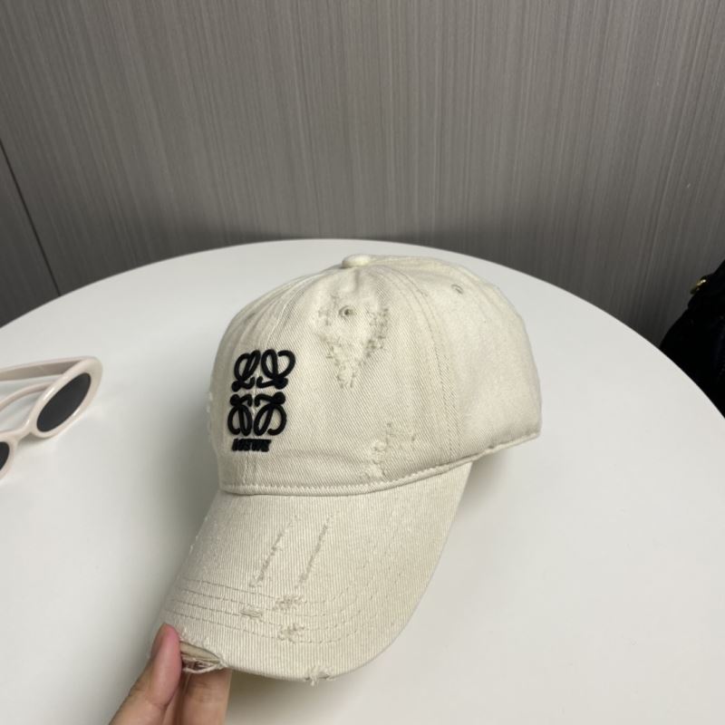 Loewe Caps